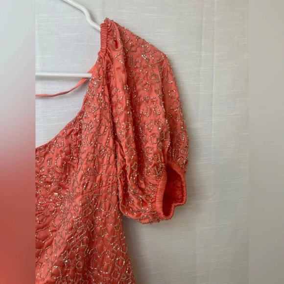 ASOS DESIGN Petite sequin mini dress with puff sleeves in peach - Picture 8 of 12